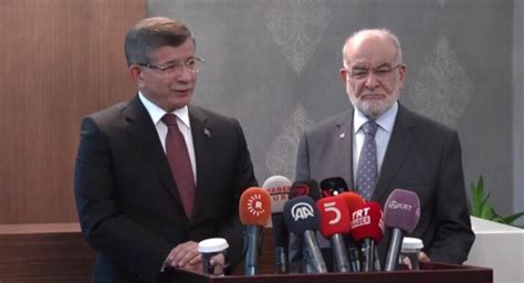 D­a­v­u­t­o­ğ­l­u­ ­a­ç­ı­k­l­a­d­ı­:­ ­Y­e­n­i­ ­p­a­r­t­i­ ­y­ı­l­b­a­ş­ı­n­d­a­n­ ­ö­n­c­e­ ­k­u­r­u­l­a­c­a­k­